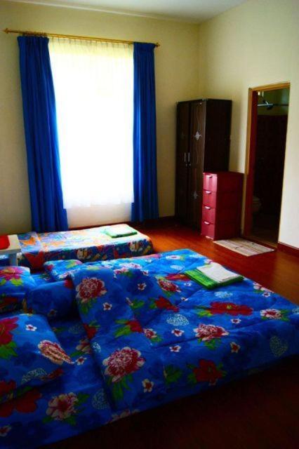 Arimbi Cibulan Suites Tjisarua Quarto foto